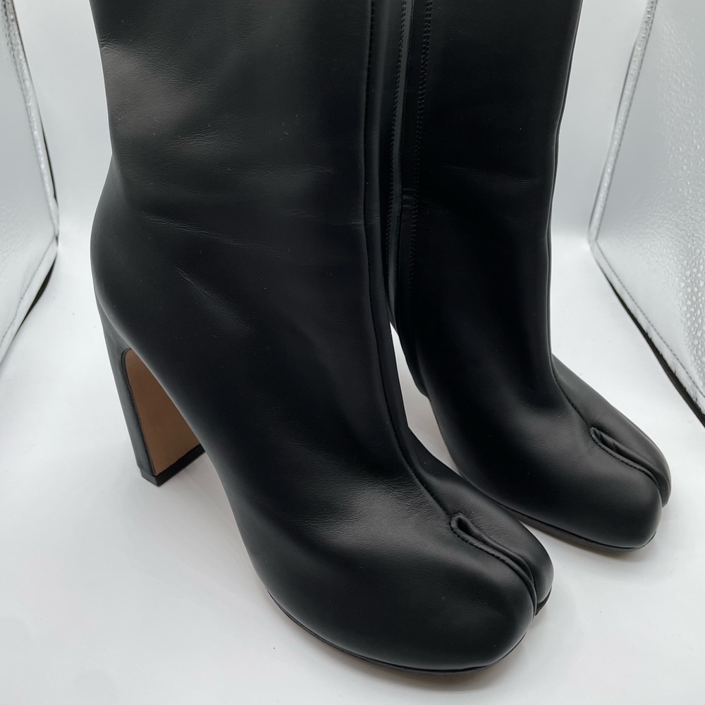 Black curved heel Margiela leather Tabi Boot